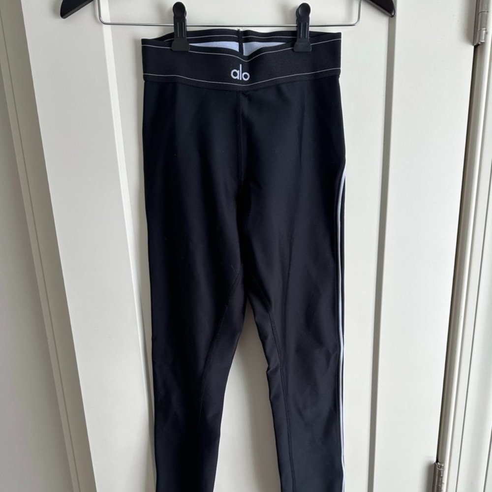 ALO Yoga Black Leggings